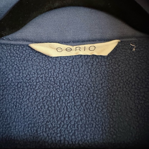 Corio Daydream Crop Pullover - Picture 4 of 5